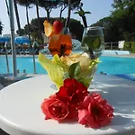 Oasi Hotel 3*