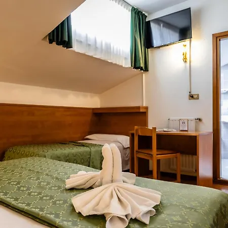 Szálloda Oasi 3*